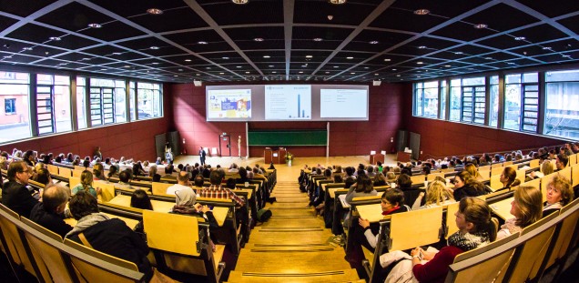 Hörsaal Campus Lehre